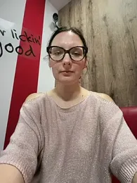 The_Snowwhitee stripchat stream image