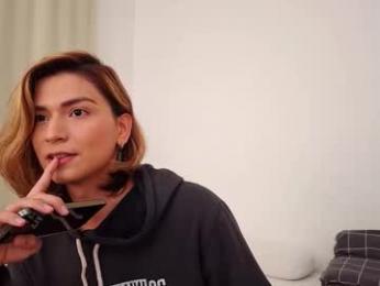 skyamber8v2 chaturbate stream image