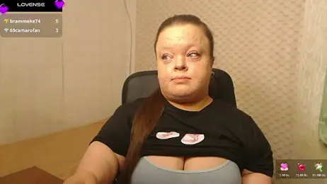 Janiffer_MiMi stripchat stream image