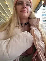 Betsy stripchat stream image, 29.03.2026 13:30