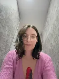 The_Snowwhitee stripchat stream image