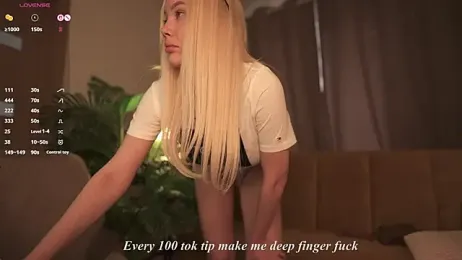 Bestie_Online stripchat stream image