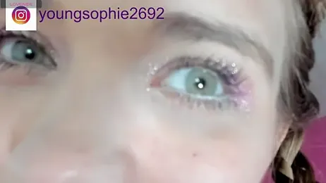 YoungSophie stripchat stream image