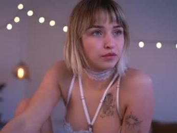 ms_dira chaturbate stream image, 11.04.2026 12:00