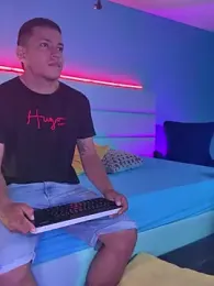 SophieRoyals stripchat stream image