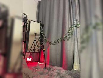 EmmaCrystall bongacams stream image