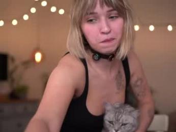 ms_dira chaturbate stream image, 26.04.2026 13:30