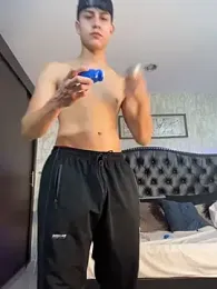 Lander_Cruz stripchat stream image, 27.04.2026 20:10