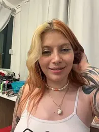 YunoRose_ stripchat stream image, 03.05.2026 01:00