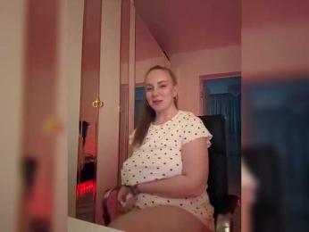 cherryygirl bongacams stream image