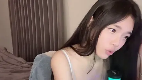 Qaz42799 stripchat stream image