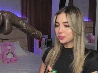 emilyhendrix camsoda stream image