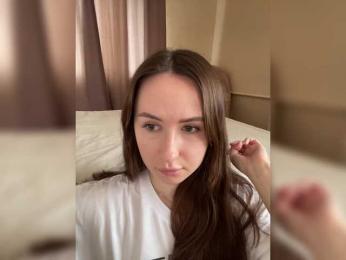 PLEELUS bongacams stream image