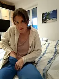 SexyLayla1 stripchat stream image