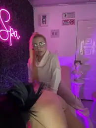 Sara_fun stripchat stream image