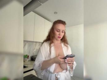 cherryygirl bongacams stream image