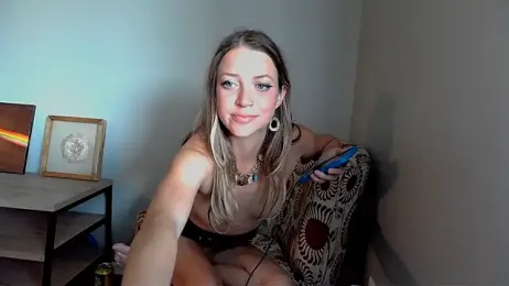 molly_witha_chance stripchat stream image