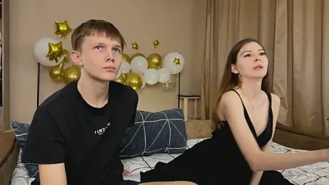 EveAndRobert1 stripchat stream image