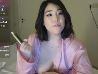 ki_mi chaturbate stream image