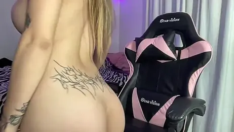 Lolykush stripchat stream image