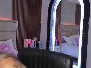 emilyhendrix camsoda stream image