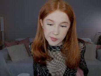 leahsthetics chaturbate stream image