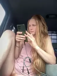 GoldenFlameGoddess stripchat stream image