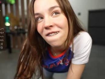 monika_youthfull chaturbate stream image