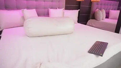 Bella_TS_ stripchat stream image