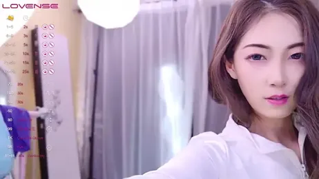 SSS-gugu stripchat stream image