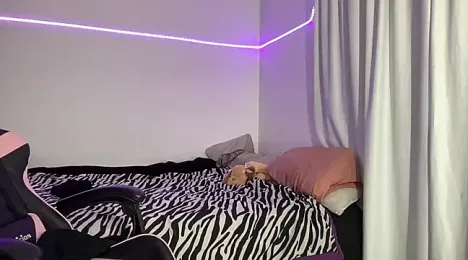 Lolykush stripchat stream image