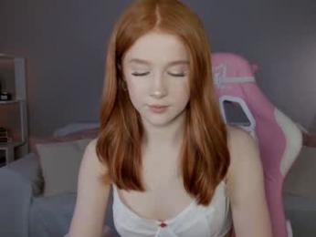 leahsthetics chaturbate stream image