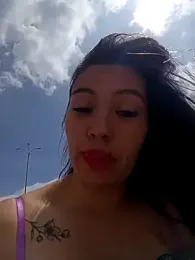 LIZ-06_ stripchat stream image