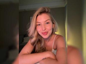 sweetpeach77 bongacams stream image