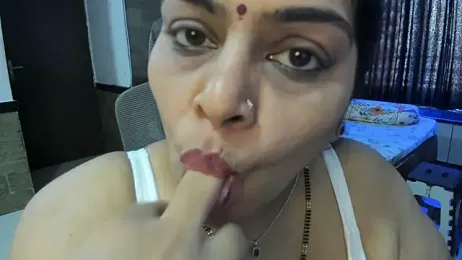 tarivishu23 stripchat stream image