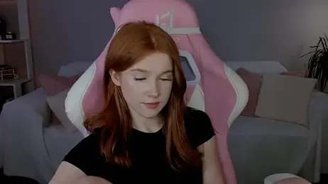 Leahsthetics stripchat stream image