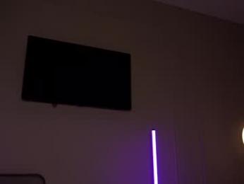 emilybatee chaturbate stream image