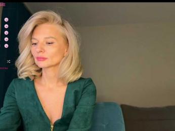 -Molly- bongacams stream image