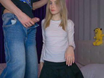 hollyJoys bongacams stream image