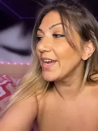 LittleMissEeve stripchat stream image