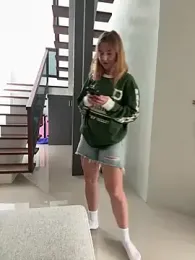 Nura_n_Sarah stripchat stream image