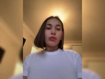 wlcm2talilia bongacams stream image