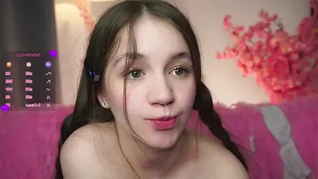 AmiLewis stripchat stream image