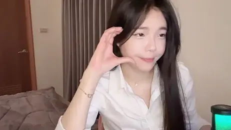 Qaz42799 stripchat stream image