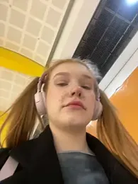 Honey___Hot stripchat stream image