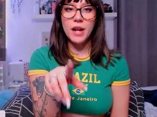 marinalovesyou camsoda stream image