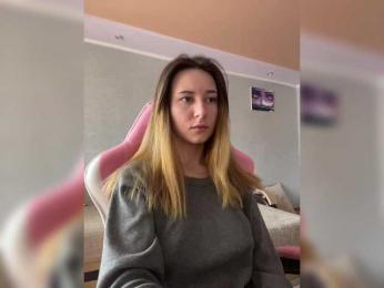 Unearthly bongacams stream image