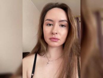 PLEELUS bongacams stream image