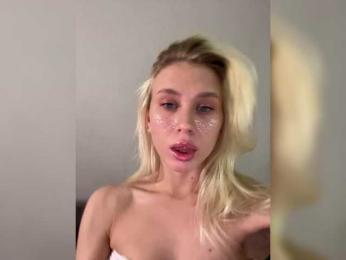 Sunlovv bongacams stream image