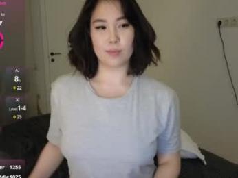 ki_mi chaturbate stream image